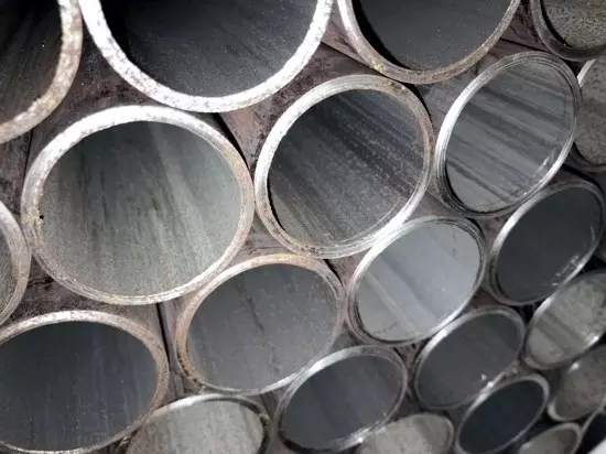 varrat nélküli acélcső